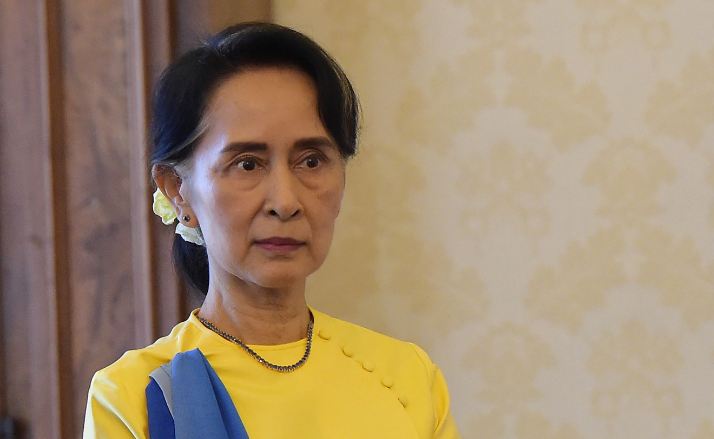 Canada, Returned, Honorary, Citizenship, Suu Kyi