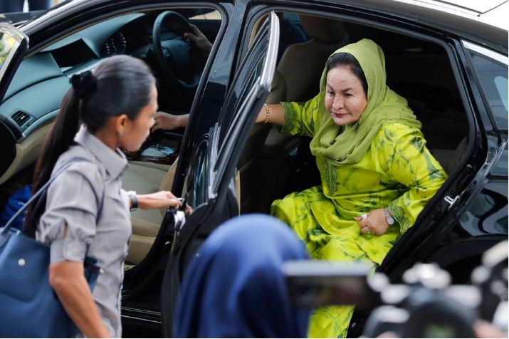 Malaysian, Ex prime Minister, Wife, Arrested