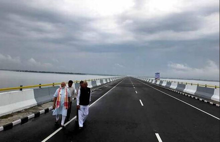 Modi inaugurates the biggest rail-road bridge in the country