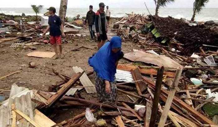 Tsunami, Indonesia, Hit