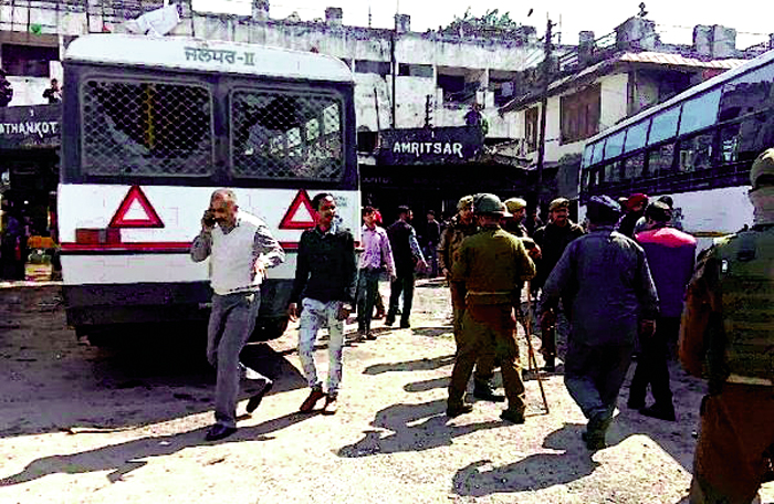 Killed, Injured, Grenade, Blast, Jammu, Bus Stand