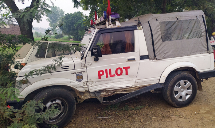Accident raja warring pilot vehicle
