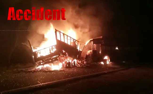 Passengers, Truck and Bus, Accident Kannauj