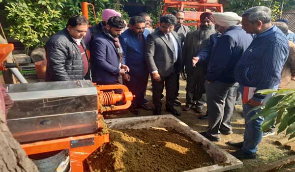 Projects will be started to produce organic fertilizers from cows in the cowsheds