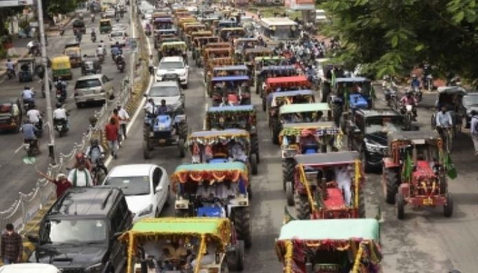 Farmers Tractor March