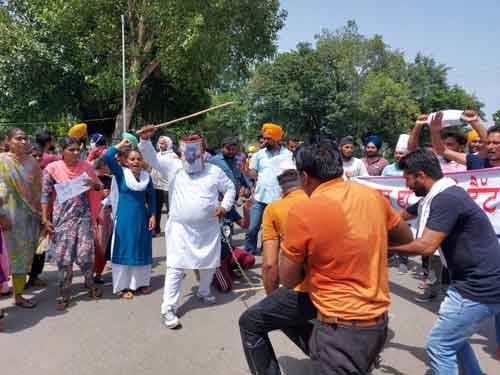 Unemployed Teachers Sachkahoon