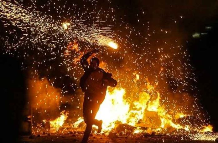 Fire Festival in Iran Sachkahoon