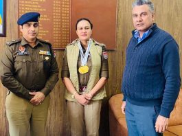 Kashmir Kaur in Gold Medals