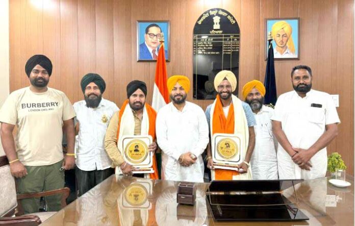NRI-Felicitation-In-Punjab NRI Felicitation In Punjab