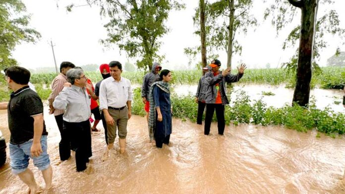 Dhoossi Bundh Collapse