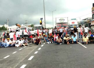 Vocational-Teachers-Protest
