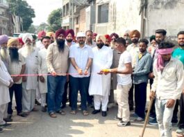 Amloh Road News: ਗੁਰਿੰਦਰ ਸਿੰਘ ਗੈਰੀ ਬੜਿੰਗ ਵੱਲੋਂ ਹਲਕਾ ਅਮਲੋਹ ਅਧੀਨ ਆਉਂਦੀਆਂ ਲਿੰਕ ਸੜਕਾਂ ਦਾ ਨਿਰਮਾਣ ਕਾਰਜ ਸ਼ੁਰੂ Amloh Road News
