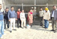 Abohar News: ਨਗਰ ਨਿਗਮ ਵੱਲੋਂ ਕਰਜ਼ਦਾਰਾਂ ਵਿਰੁੱਧ ਵੱਡੀ ਕਾਰਵਾਈ, ਬੰਦ ਗਰਲਜ਼ ਹੋਸਟਲ ਕੀਤਾ ਸੀਲ Abohar News