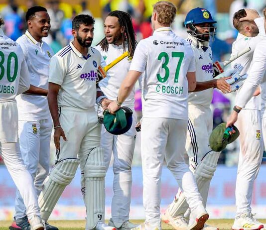 India vs South Africa: ਸ਼ਰਮਨਾਕ ਪ੍ਰਦਰਸ਼ਨ, ਘਰੇਲੂ ਮੈਦਾਨ ’ਤੇ 15 ਸਾਲ ਬਾਅਦ ਅਫਰੀਕਾ ਤੋਂ ਹਾਰਿਆ ਭਾਰਤ, ਗਿੱਲ ਬੱਲੇਬਾਜ਼ੀ ਕਰਨ ਨਹੀਂ ਆਏ India vs South Africa