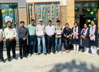 Malout News: ਡੀਏਵੀ ਸਕੂਲ ਦੇ ਦੋ ਵਿਦਿਆਰਥੀਆਂ ਨੇ ਸਕੂਲ, ਮਾਤਾ-ਪਿਤਾ ਤੇ ਸ਼ਹਿਰ ਦਾ ਨਾਂਅ ਕੀਤਾ ਰੌਸ਼ਨ Malout News