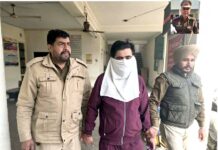 Counterfeit Currency: ਪੁਲਿਸ ਵੱਲੋਂ ਜਾਅਲੀ ਕਰੰਸੀ ਛਾਪਣ ਵਾਲੇ ਗਿਰੋਹ ਦਾ ਮੈਂਬਰ ਕਾਬੂ, ਮਾਮਲਾ ਦਰਜ Counterfeit CurrencyCounterfeit Currency