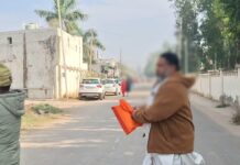 Nomination Papers Punjab: ਜ਼ਿਲ੍ਹੇ ’ਚ ਕਿਸੇ ਦੇ ਕਾਗਜ਼ ਪਾੜੇ ਗਏ ਕਿਸੇ ਦੀਆਂ ਫਾਈਲਾਂ ਖੋਹੀਆਂ ਗਈਆਂ, ਵੀਡੀਓ ਹੋਈ ਵਾਇਰਲ Nomination-Papers-Punjab