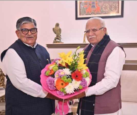 Punjab Governance News: ਪੰਜਾਬ ਦੇ ਰਾਜਪਾਲ ਨੇ ਕੇਂਦਰੀ ਮੰਤਰੀਆਂ ਨਾਲ ਕੀਤੀ ਮੁਲਾਕਾਤ, ਕਈ ਮੁੱਖ ਮੁੱਦਿਆਂ ‘ਤੇ ਕੀਤੀ ਚਰਚਾ Punjab Governance News