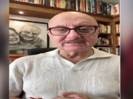 Bollywood News: ਦੇਸ਼ ਦੀ ਰੱਖਿਆ ਲਈ ਜਾਨਾਂ ਵਾਰਨ ਵਾਲੇ ਸੈਨਿਕਾਂ ਨੂੰ ਅਨੁਪਮ ਖੇਰ ਨੇ ਕੀਤਾ ਯਾਦ Bollywood News