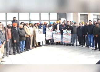 Calendar Launch: ਜ਼ਿਲ੍ਹਾ ਪੱਤਰਕਾਰ ਯੂਨੀਅਨ ਵੱਲੋਂ ਨਵੇਂ ਸਾਲ ਦਾ ਕੈਲੰਡਰ ਜਾਰੀ Calendar Launch