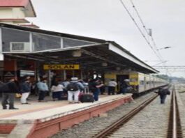 Solan Explosion: ਸੋਲਨ ’ਚ ਪੁਲਿਸ ਸਟੇਸ਼ਨ ਨੇੜੇ ਜ਼ੋਰਦਾਰ ਧਮਾਕਾ, ਇਮਾਰਤਾਂ ਦੇ ਸ਼ੀਸ਼ੇ ਟੁੱਟੇ Solan Explosion