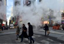 US Winter Storm: ਅਮਰੀਕਾ ’ਚ ਬਰਫੀਲੇ ਤੂਫਾਨ ਨੇ ਤਬਾਹੀ ਮਚਾਈ, 16 ਰਾਜਾਂ ’ਚ ਐਮਰਜੈਂਸੀ ਐਲਾਨੀ US Winter Storm