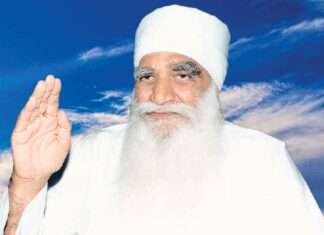 ‘ਸ਼ਹਿਰ ’ਚ ਗੁਰਗੱਦੀ ਨੂੰ ਸਮਰਪਿਤ ਸ਼ੋਭਾ ਯਾਤਰਾ ਕੱਢੀ ਗਈ’ Dera Sacha Sauda