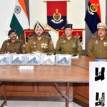Illegal Arms Smuggling: ਸਰਹੱਦ ਪਾਰੋਂ ਗੈਰ-ਕਾਨੂੰਨੀ ਹਥਿਆਰਾਂ ਦੀ ਤਸਕਰੀ ਕਰਦੇ ਦੋ ਵਿਅਕਤੀਆਂ ਪੰਜ ਆਧੁਨਿਕ ਪਿਸਤੌਲਾਂ ਸਮੇਤ ਕਾਬੂ Illegal Arms Smuggling
